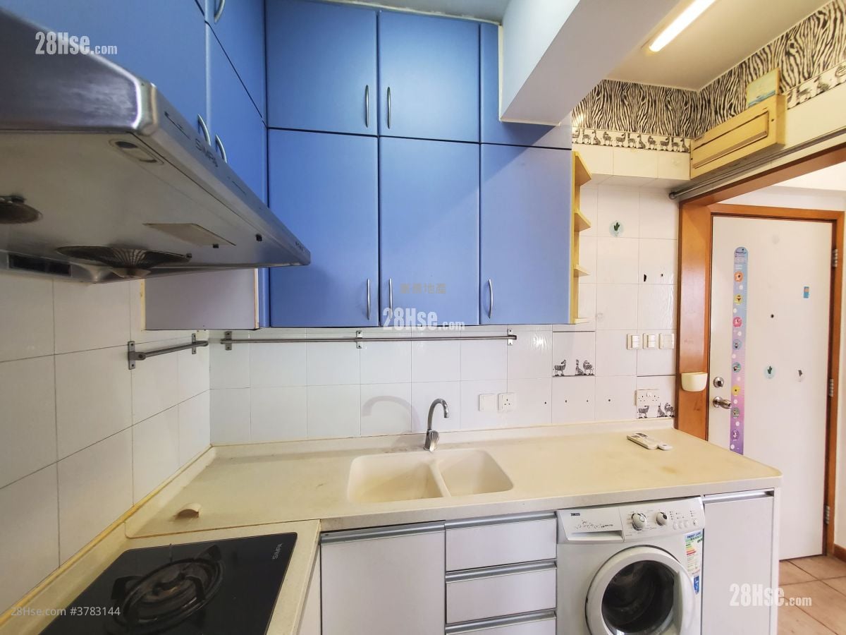 Connaught Garden Rental 2 Bedrooms , 1 Bathroom 340 ft²