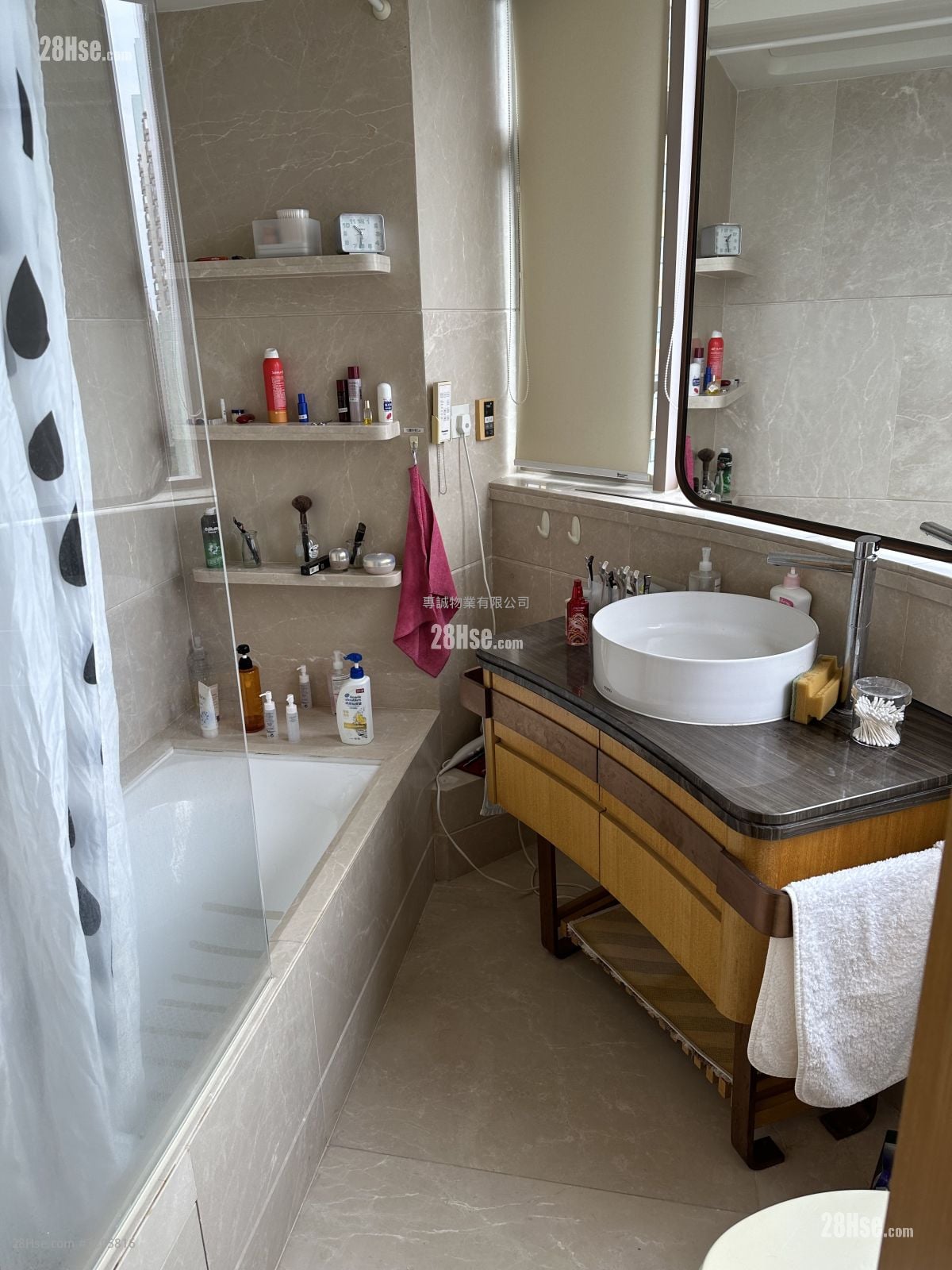 加多近山 租盘 3 房 , 2 浴室 915 平方尺