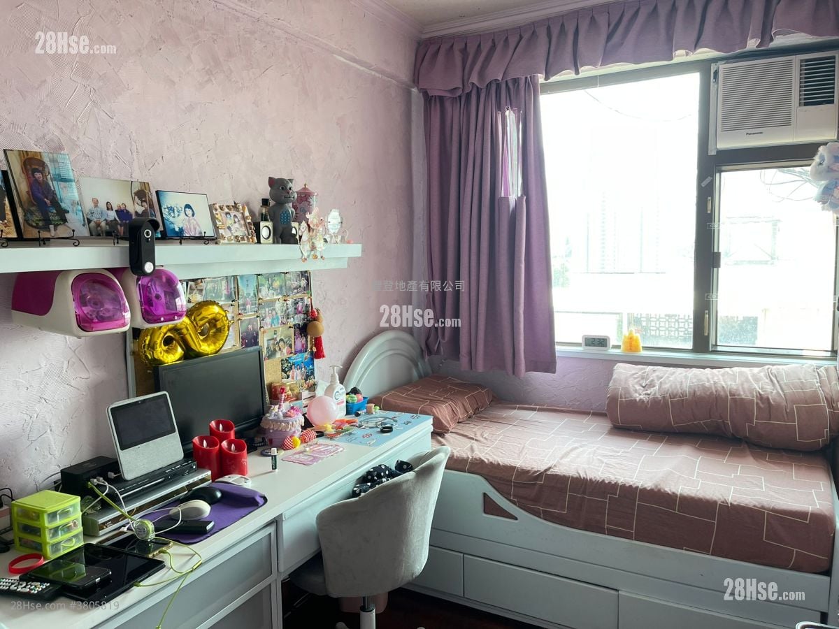 Man Wo Garden Mansion Sell 2 Bedrooms , 1 Bathroom 548 ft²