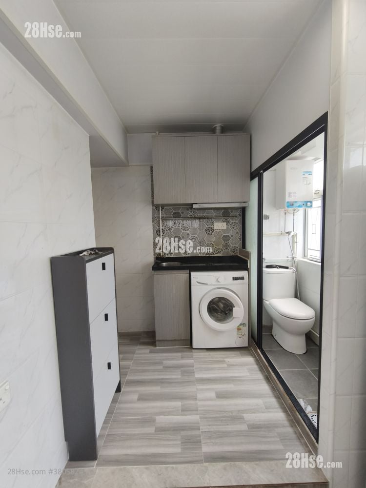 Yen Fat Building Rental 1 Bedroom , 1 Bathroom 170 ft²