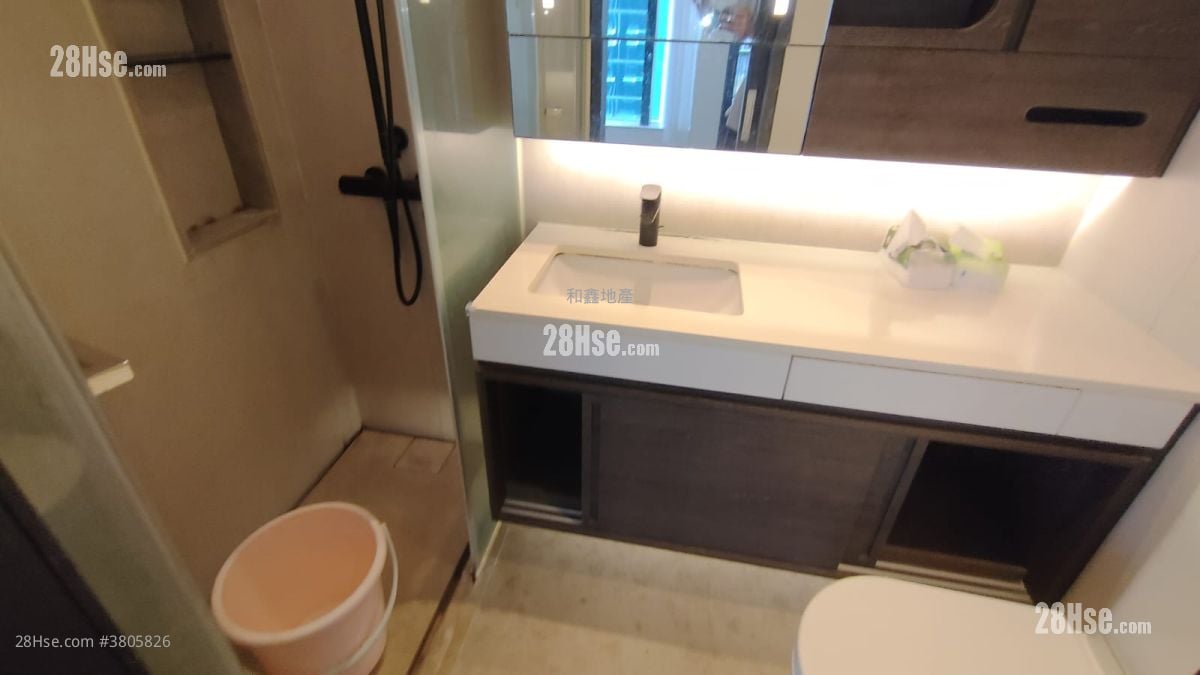 Bohemian House Sell Studio , 1 Bathroom 264 ft²