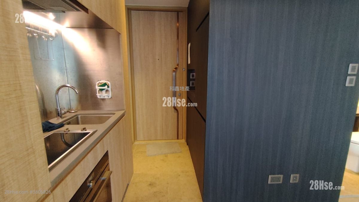 Bohemian House Sell Studio , 1 Bathroom 264 ft²