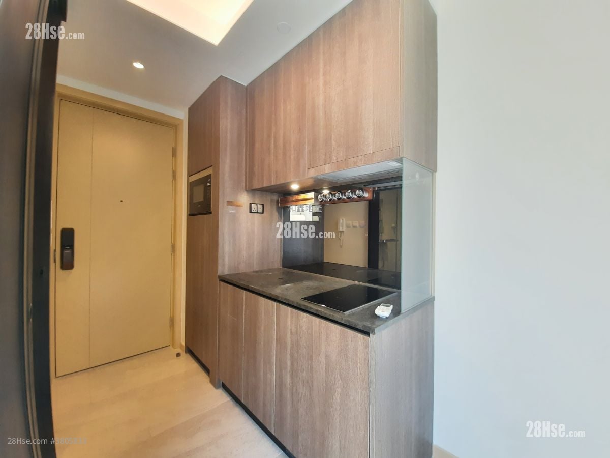 Novum West Sell Studio , 1 Bathroom 199 ft²