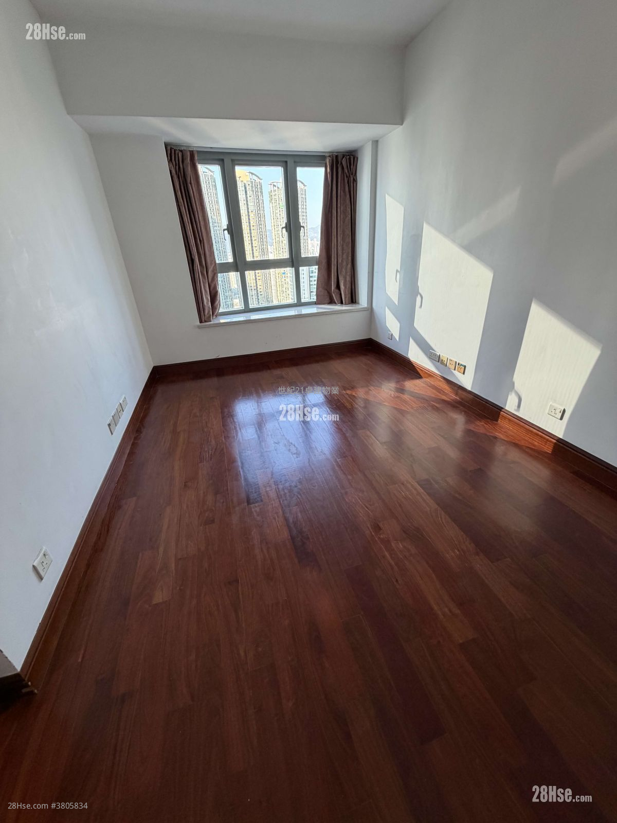 君临天下 租盘 2 房 , 2 浴室 755 平方尺