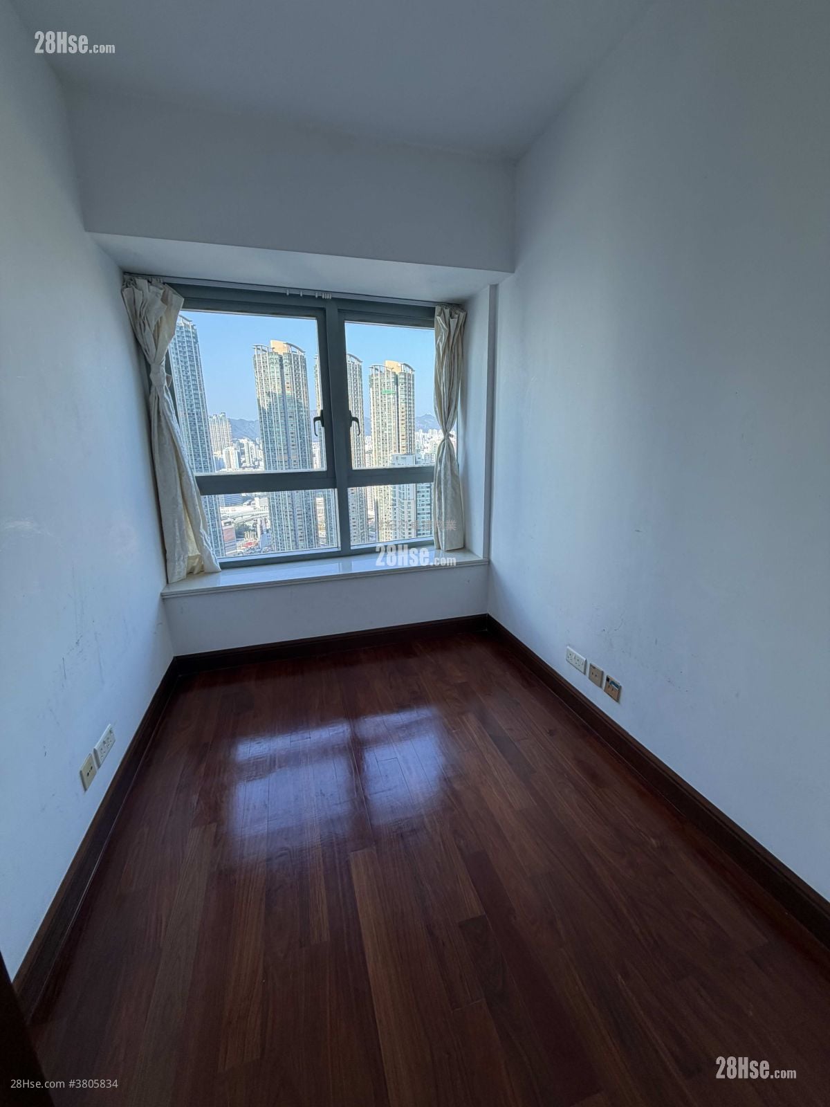 君临天下 租盘 2 房 , 2 浴室 755 平方尺