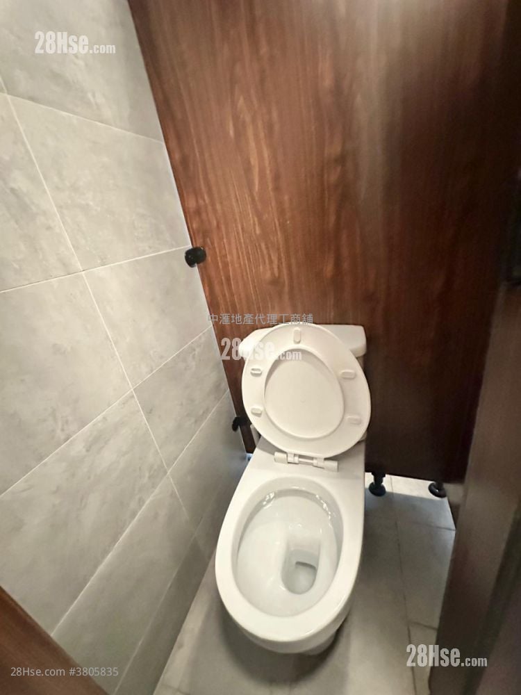 永兴工业大厦 租盘 280 平方尺