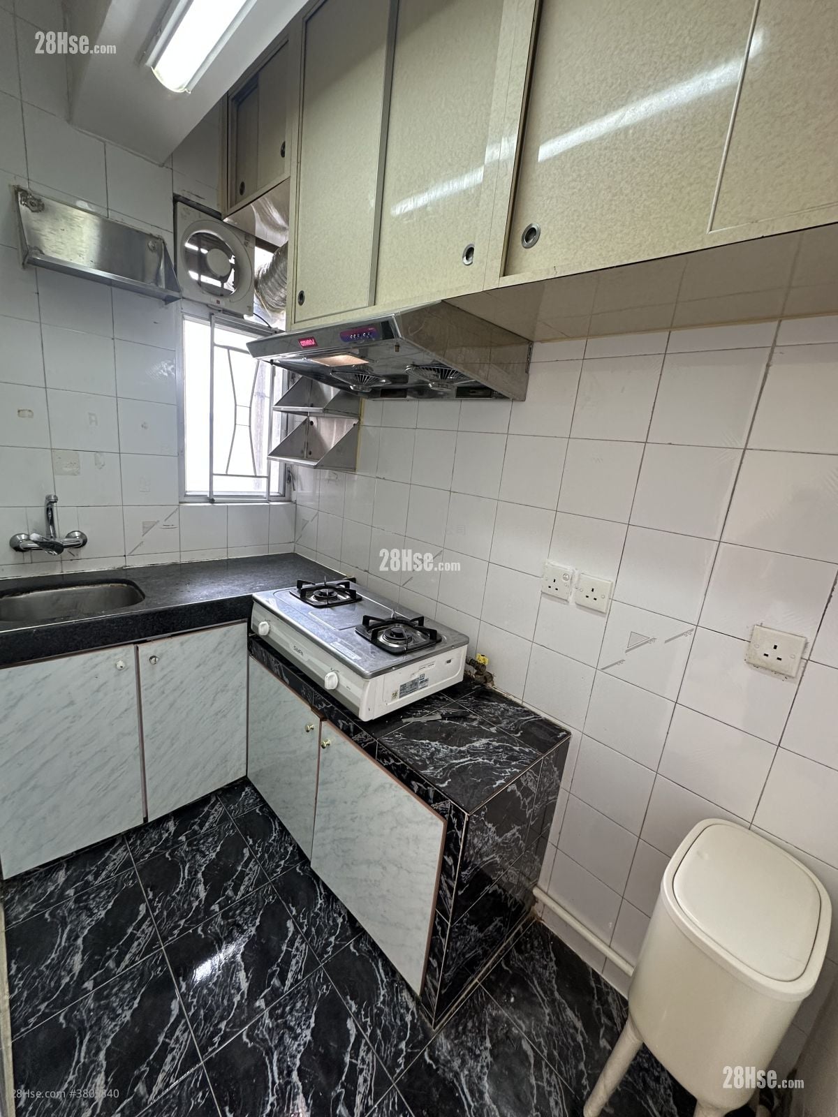 海怡花園 租盤 2 房 , 1 浴室 437 平方呎