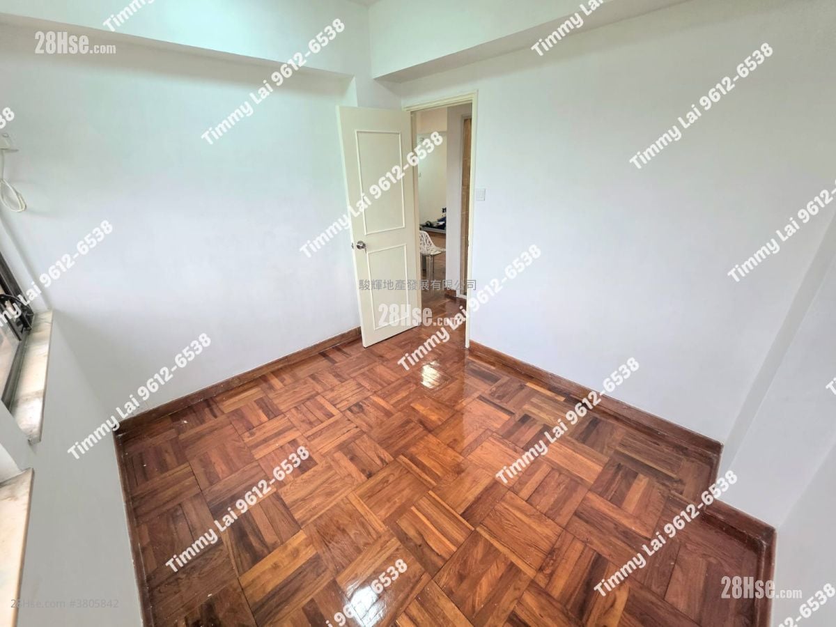Wing Lee Mansion Sell 2 Bedrooms , 1 Bathroom 476 ft²