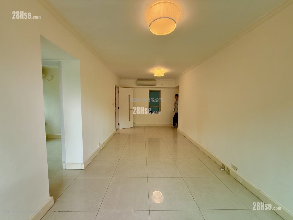 映湾园 售盘 2 房 , 1 浴室 652 平方尺