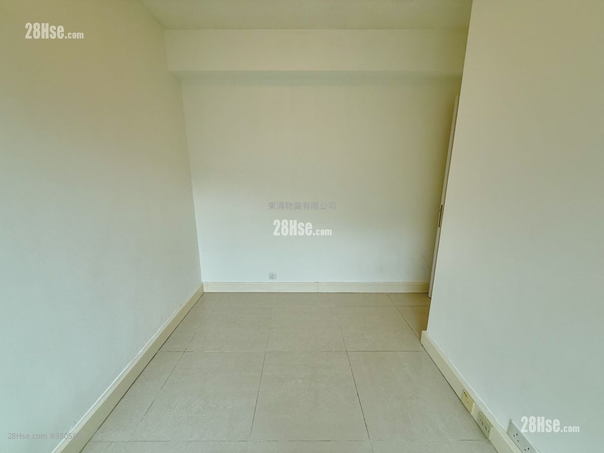 映湾园 售盘 2 房 , 1 浴室 652 平方尺