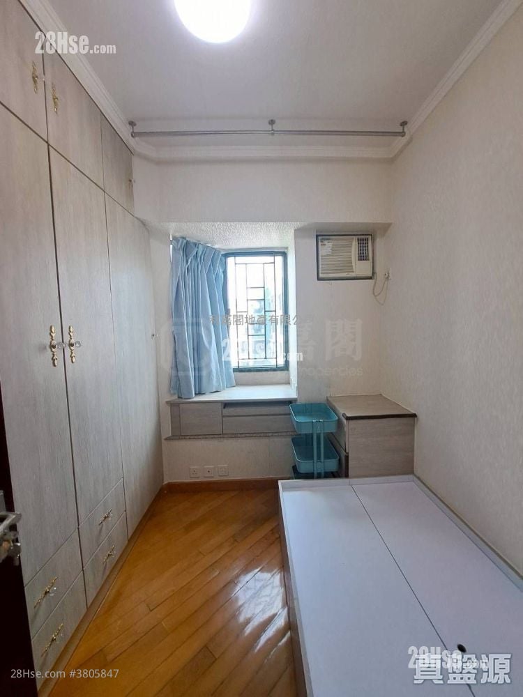 Grand Del Sol Sell 3 Bedrooms , 2 Bathrooms 739 ft²