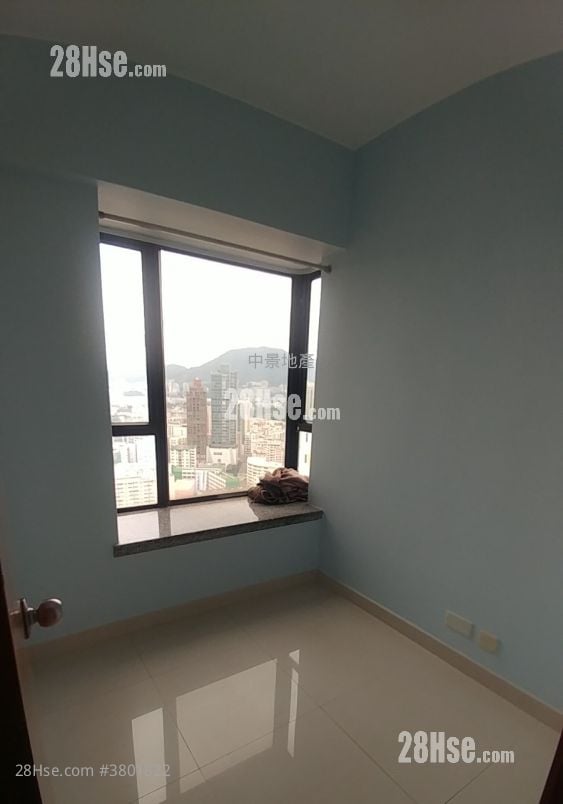 Metropolitan Rise Sell 2 Bedrooms , 1 Bathroom 385 ft²