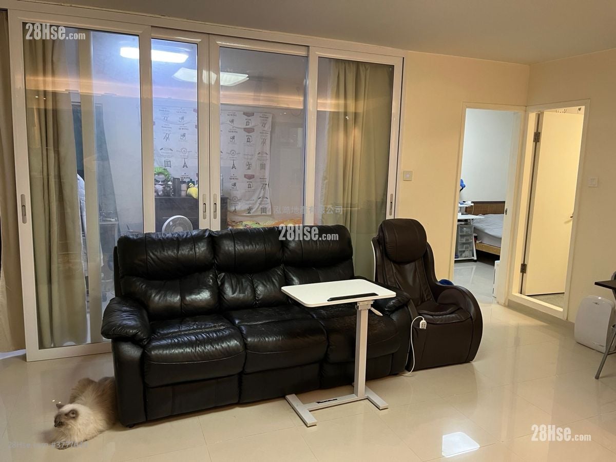 Village Sell 2 Bedrooms , 1 Bathroom 700 ft²