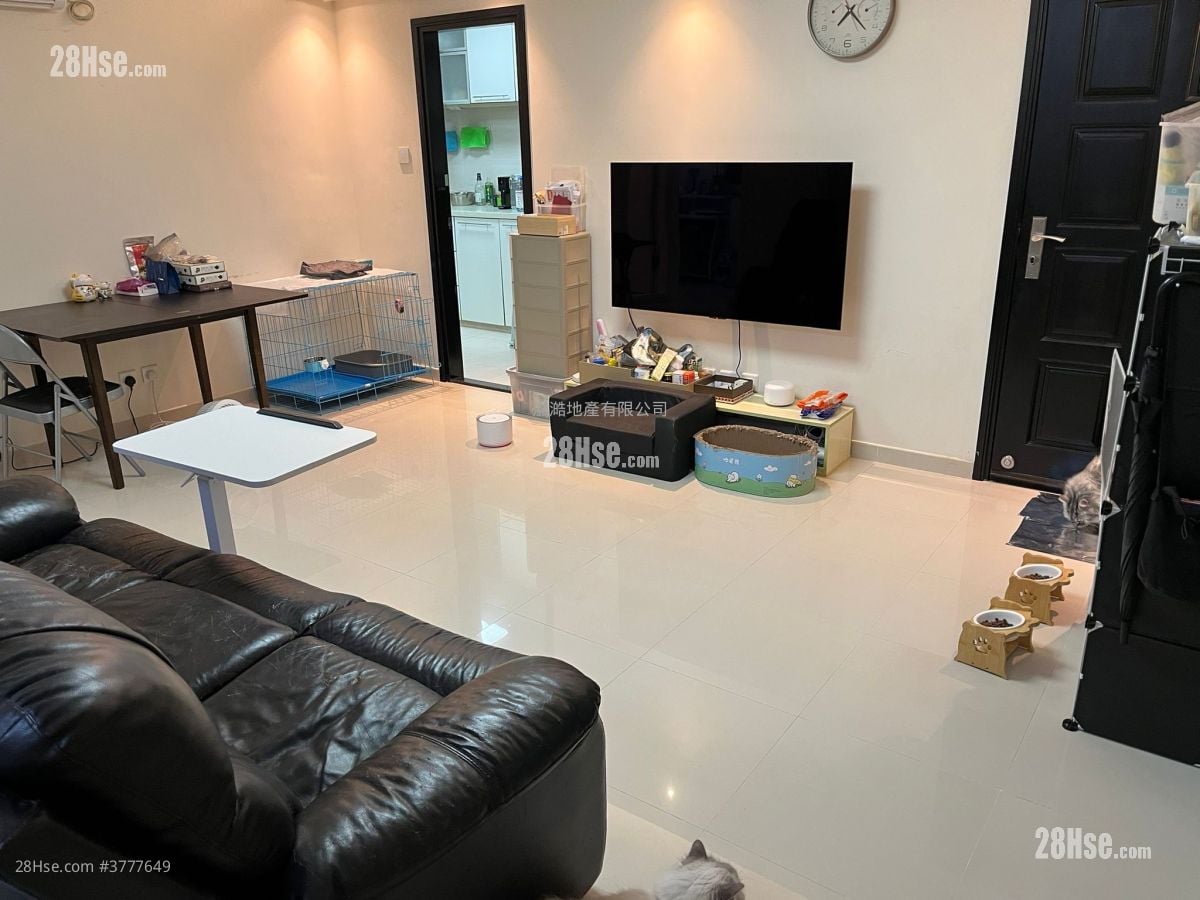 Village Sell 2 Bedrooms , 1 Bathroom 700 ft²