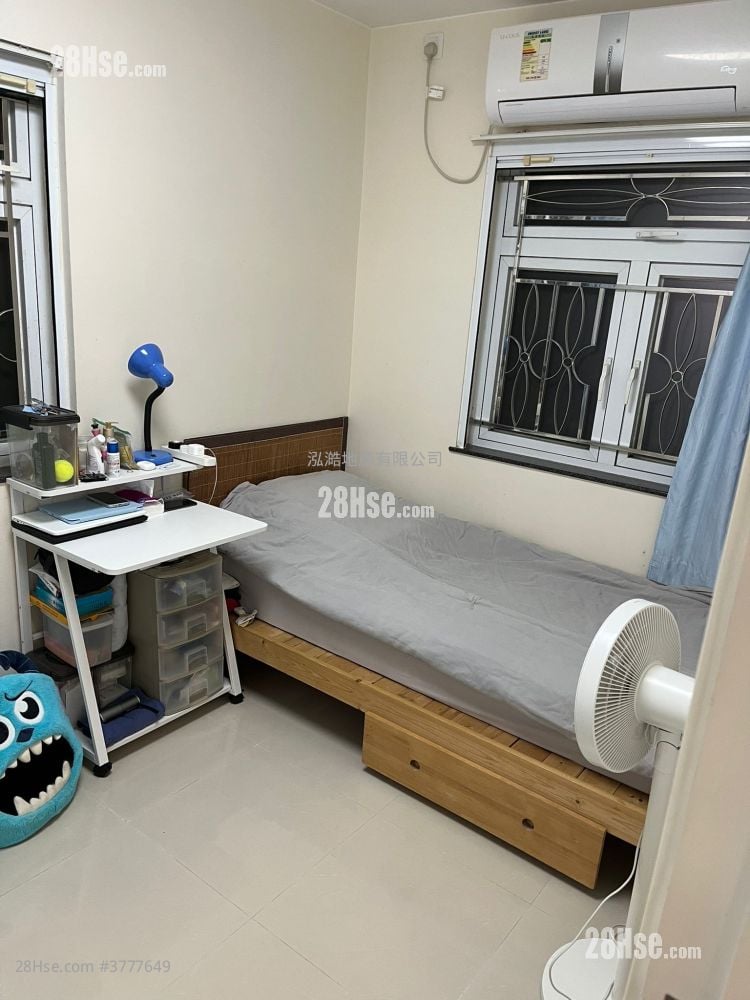 Village Sell 2 Bedrooms , 1 Bathroom 700 ft²