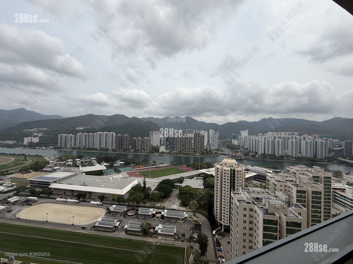 御龙山 租盘 3 房 , 3 浴室 1,035 平方尺