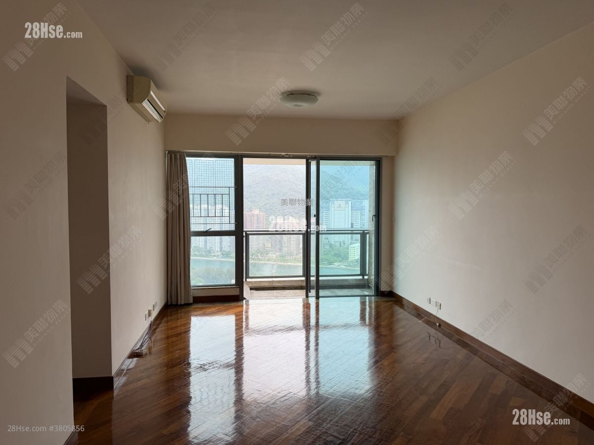 御龙山 租盘 3 房 , 3 浴室 1,035 平方尺