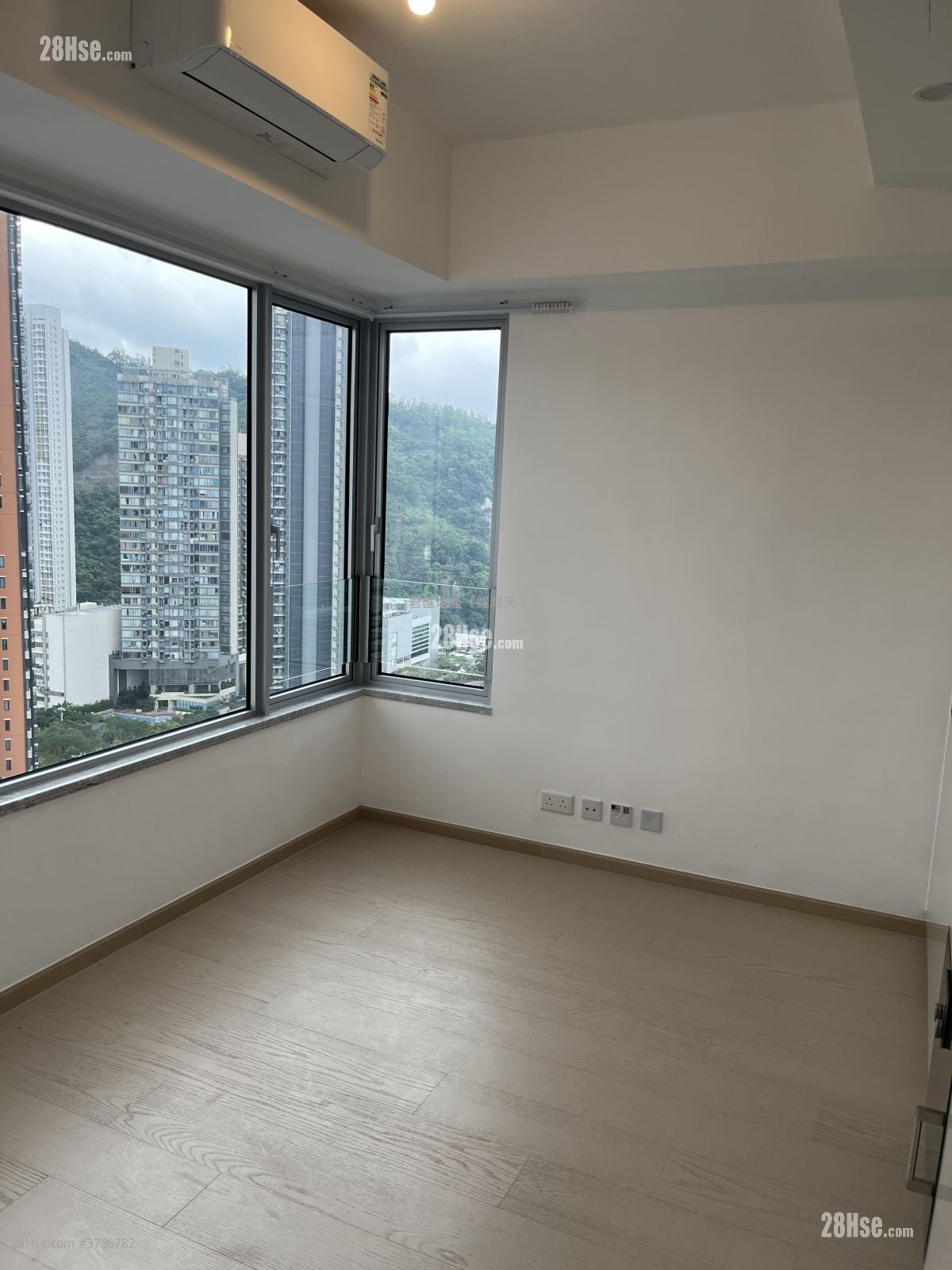 亲海駅 售盘 开放式间隔 , 1 浴室 210 平方尺