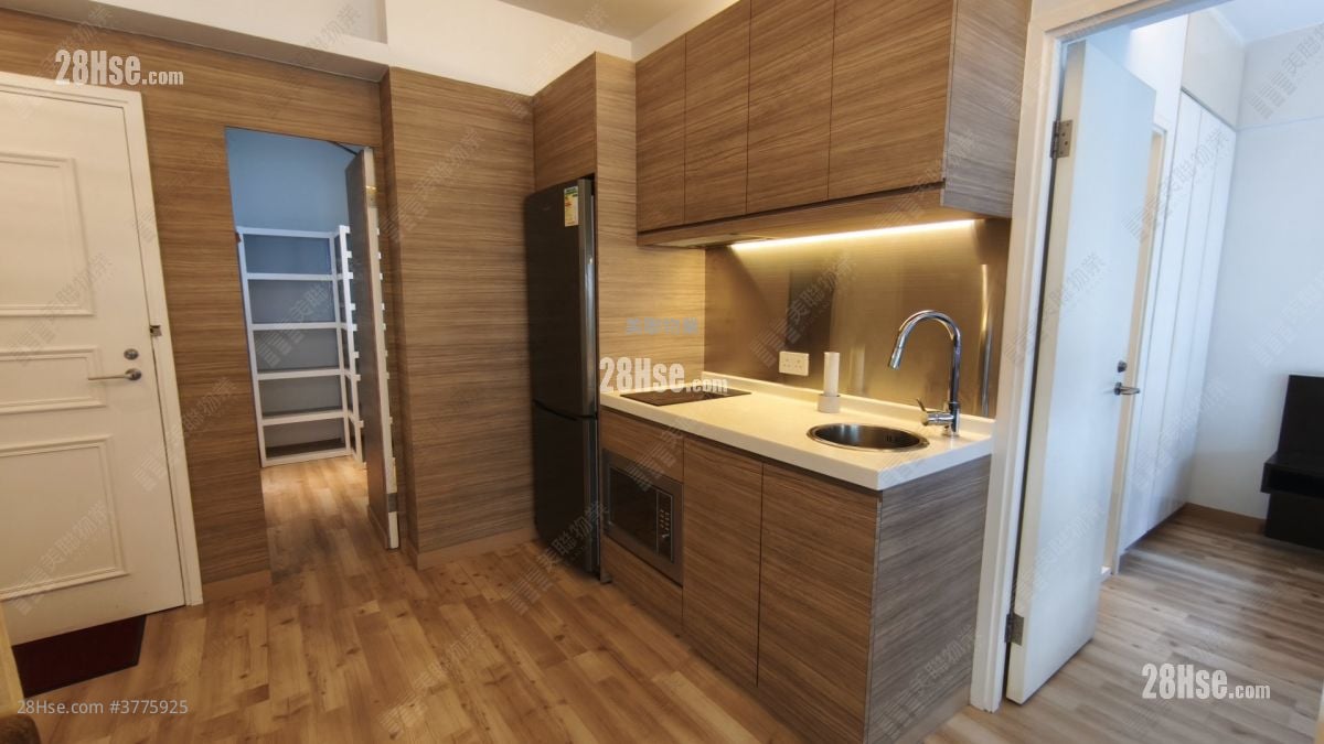 Dragon View House Sell 2 Bedrooms , 1 Bathroom 376 ft²