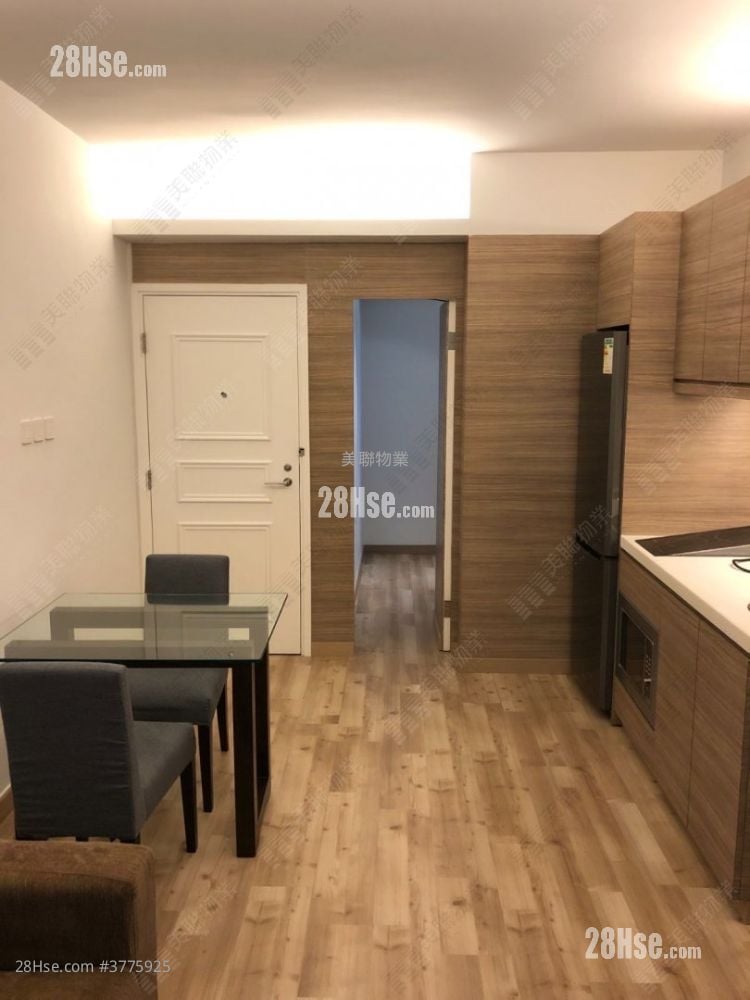 Dragon View House Sell 2 Bedrooms , 1 Bathroom 376 ft²