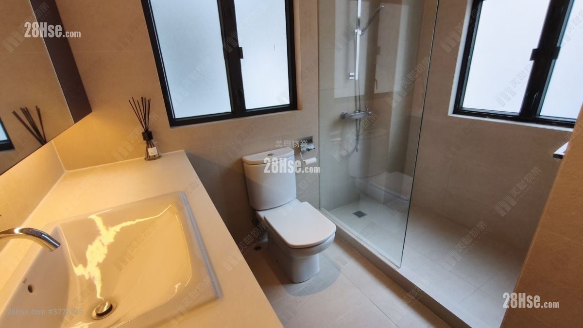 Dragon View House Sell 2 Bedrooms , 1 Bathroom 376 ft²