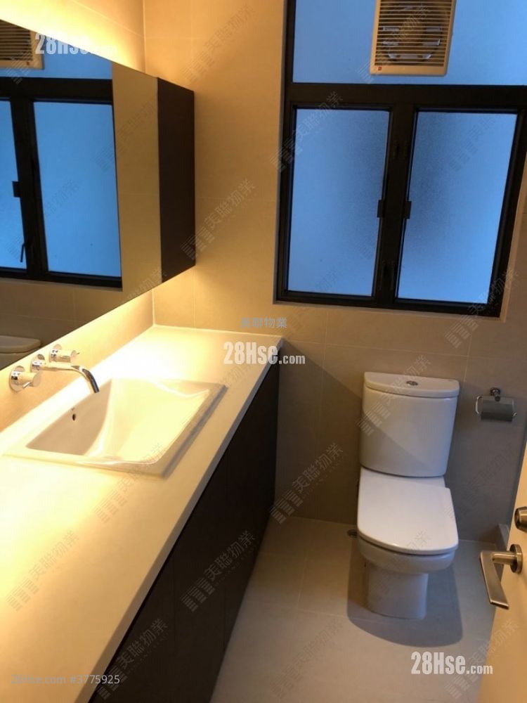 Dragon View House Sell 2 Bedrooms , 1 Bathroom 376 ft²