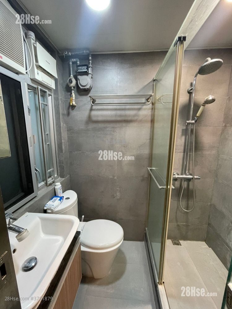 Tsuen Wan Centre Rental 1 Bedroom , 1 Bathroom 324 ft²