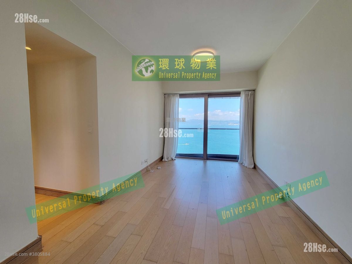 Cadogan Rental 3 Bedrooms , 2 Bathrooms 349 ft²