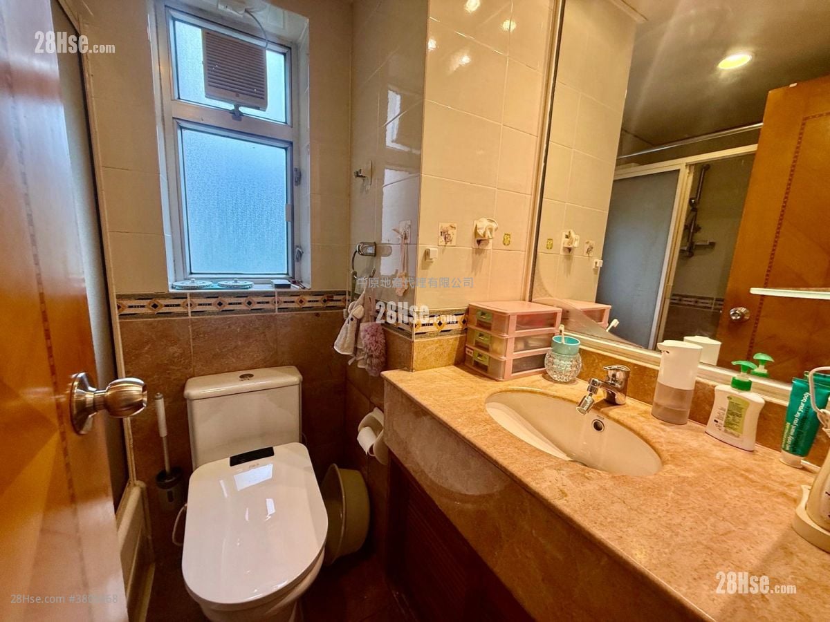 Discovery Park Rental 3 Bedrooms , 2 Bathrooms 602 ft²