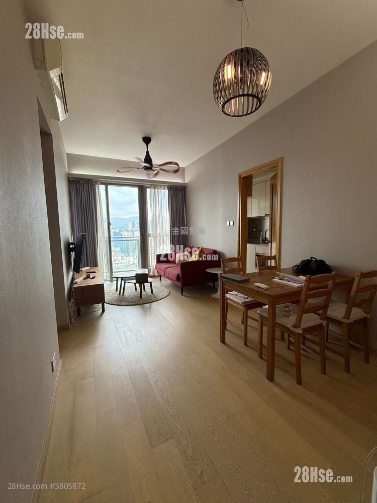 The Austin Rental 2 Bedrooms , 2 Bathrooms 580 ft²