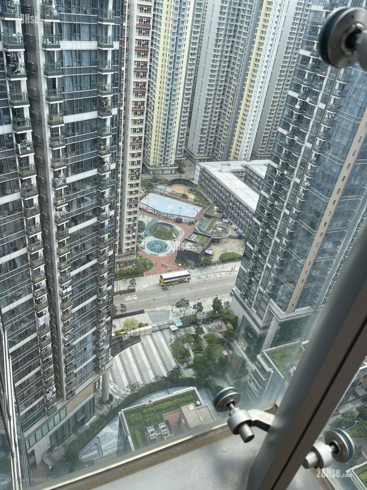 One Kai Tak(Ii) Rental 2 Bedrooms , 1 Bathroom 561 ft²