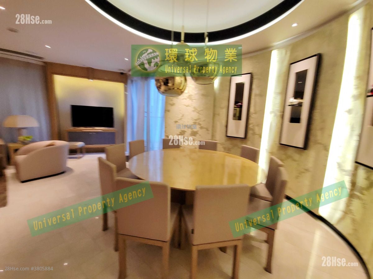 Cadogan Rental 3 Bedrooms , 2 Bathrooms 349 ft²