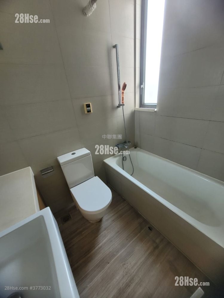 Cite 33 Rental 2 Bedrooms , 1 Bathroom 491 ft²