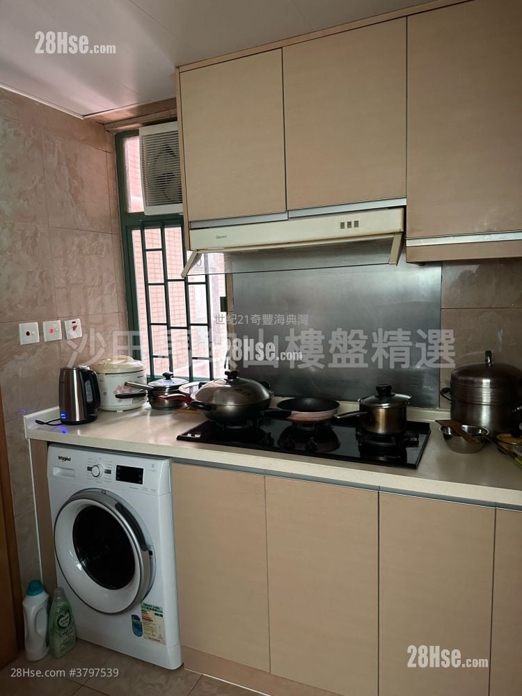 Vista Paradiso Sell 3 Bedrooms , 2 Bathrooms 883 ft²