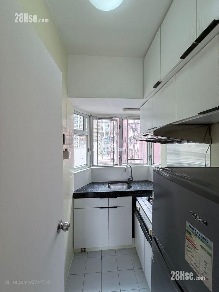 Harbour View Garden Sell 2 Bedrooms , 1 Bathroom 401 ft²