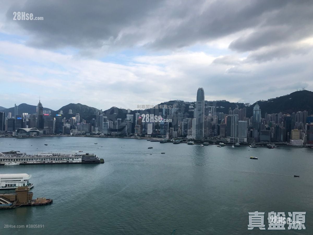 The Arch Sell 1 Bedroom , 1 Bathroom 395 ft²