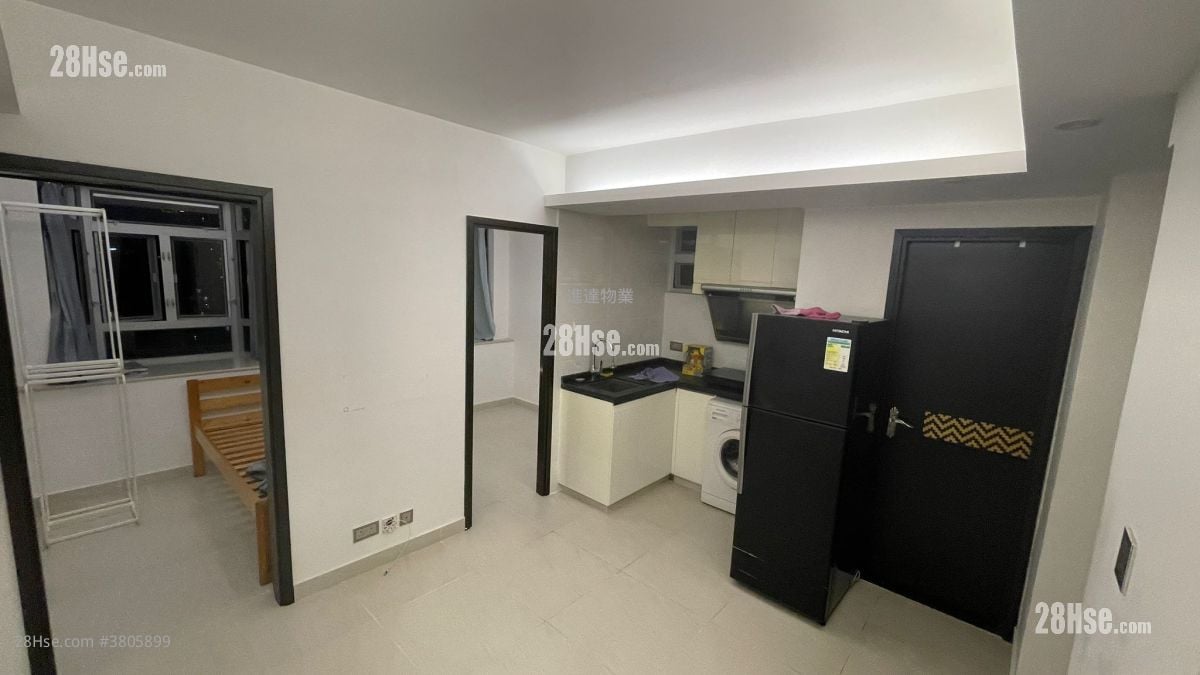 华明中心 售盘 2 房 , 1 浴室 299 平方尺