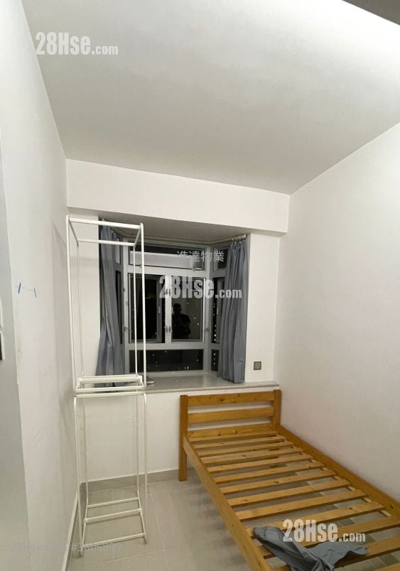 华明中心 售盘 2 房 , 1 浴室 299 平方尺