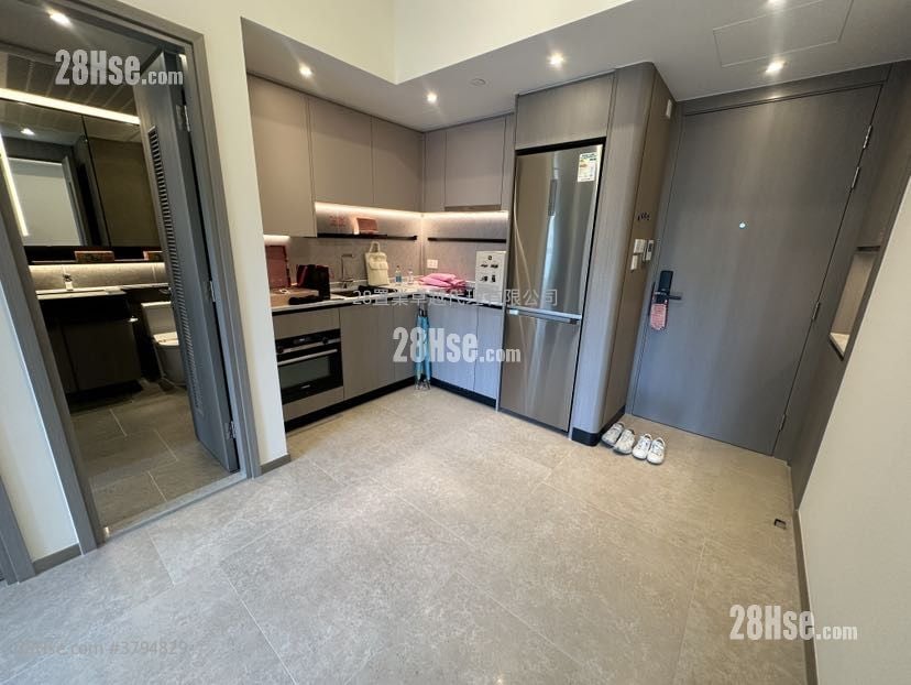 Novo Land Sell 2 Bedrooms , 1 Bathroom 453 ft²