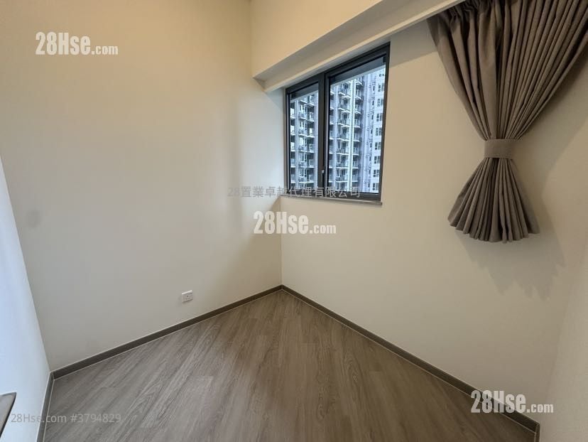 Novo Land Sell 2 Bedrooms , 1 Bathroom 453 ft²