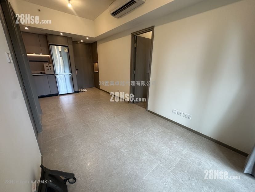 Novo Land Sell 2 Bedrooms , 1 Bathroom 453 ft²