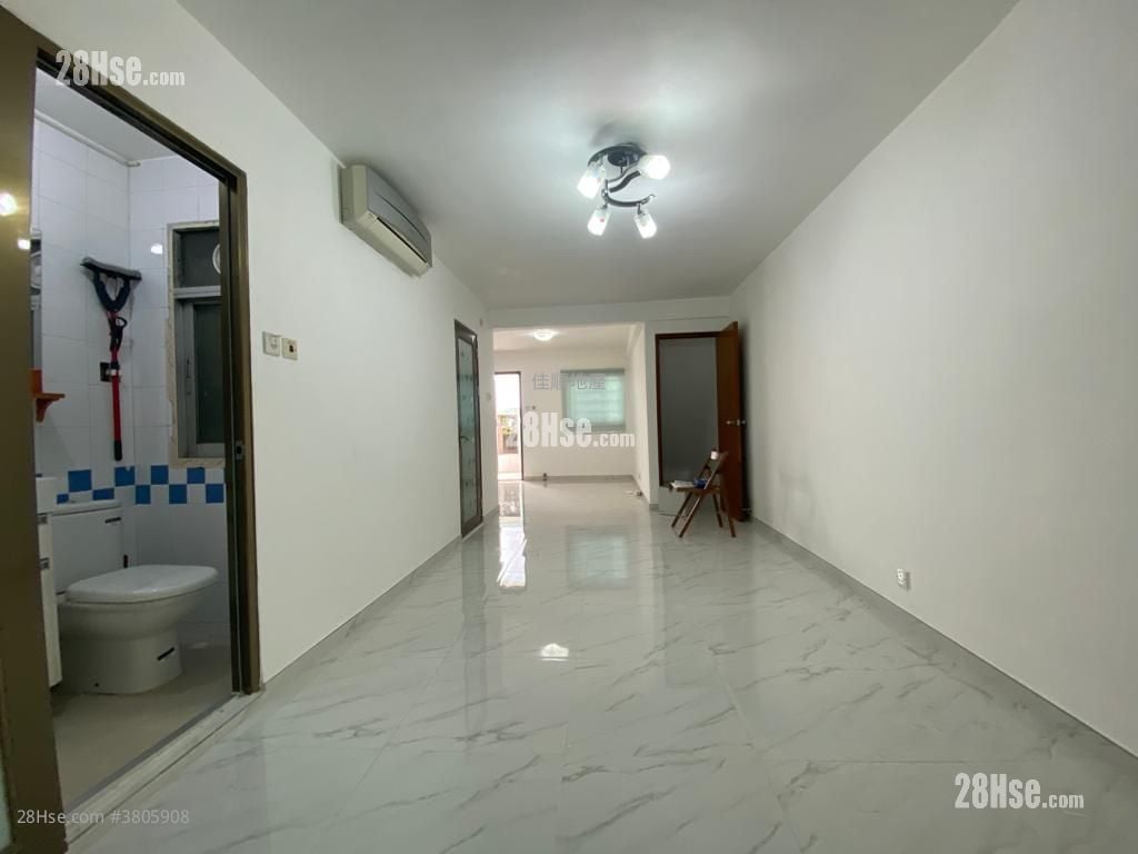 村屋 售盘 2 房 , 1 浴室