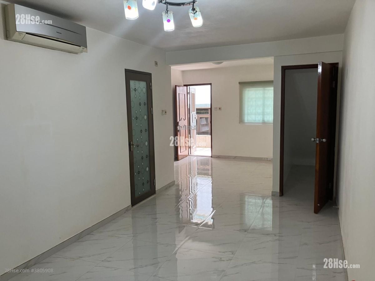 村屋 售盘 2 房 , 1 浴室