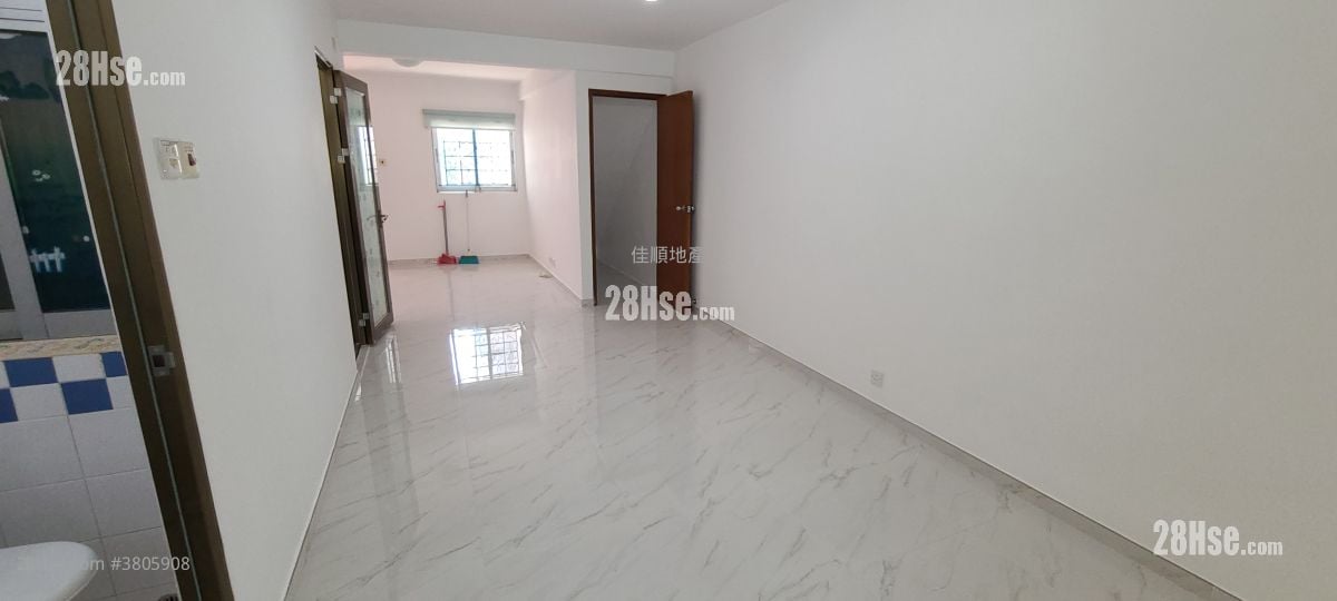 村屋 售盘 2 房 , 1 浴室