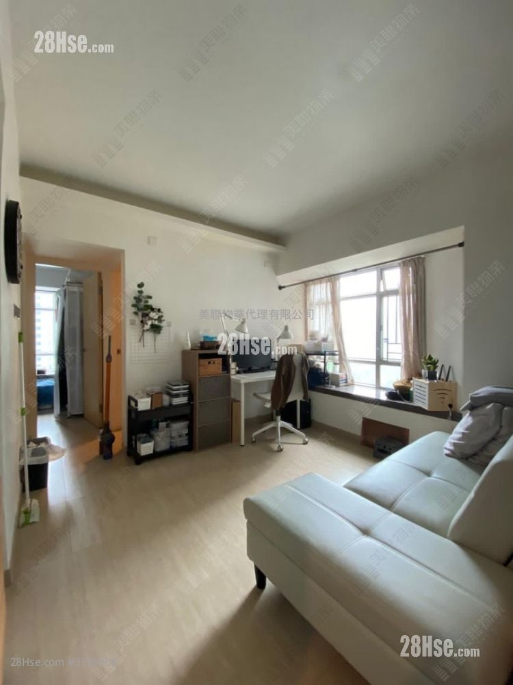 Flora Plaza Sell 2 Bedrooms 370 ft²