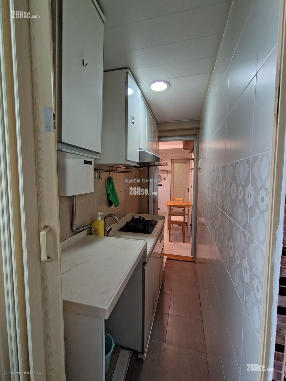 Gold Ming Building Rental 1 Bedroom , 1 Bathroom 256 ft²