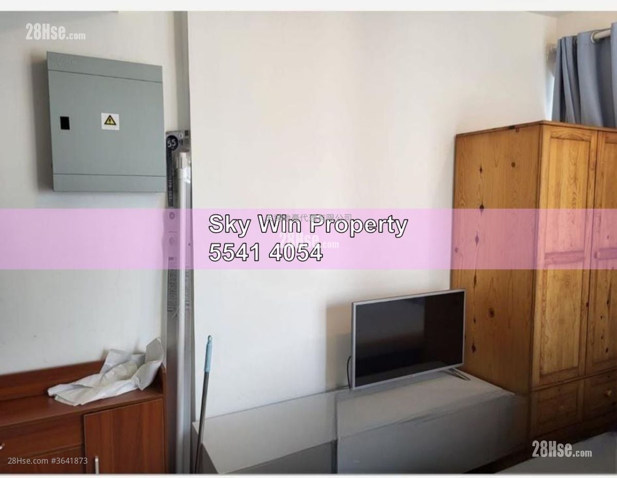 AVA62 售盘 开放式间隔 , 1 浴室 206 平方尺