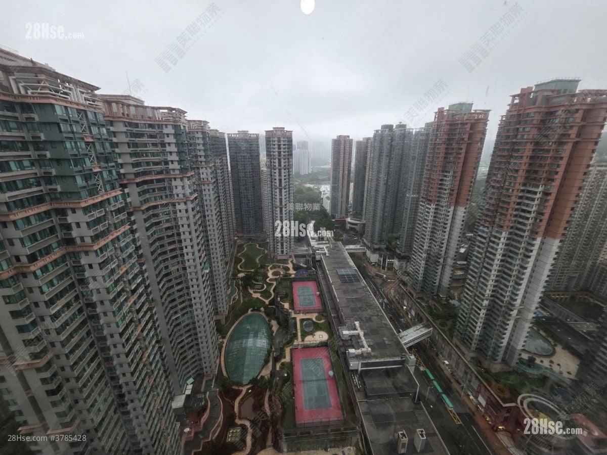 The Metro City Rental 3 Bedrooms , 2 Bathrooms 545 ft²