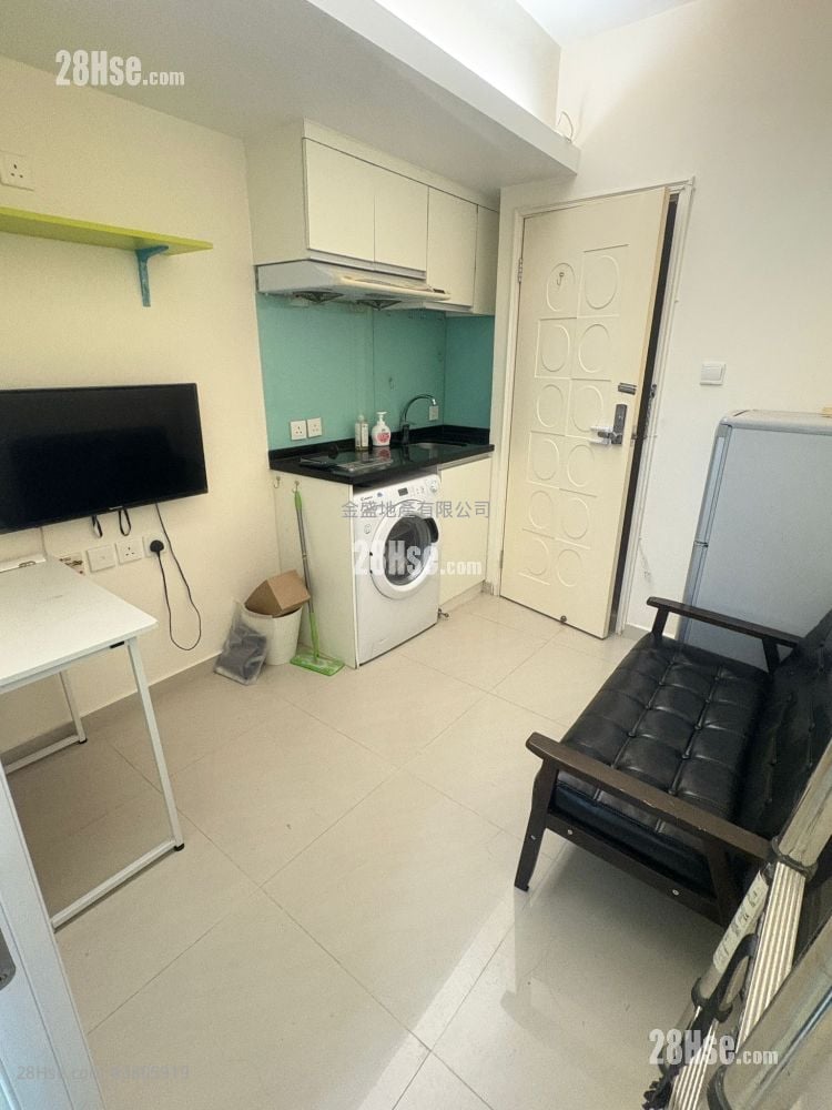 Apartment Rental 1 Bedroom , 1 Bathroom 180 ft²