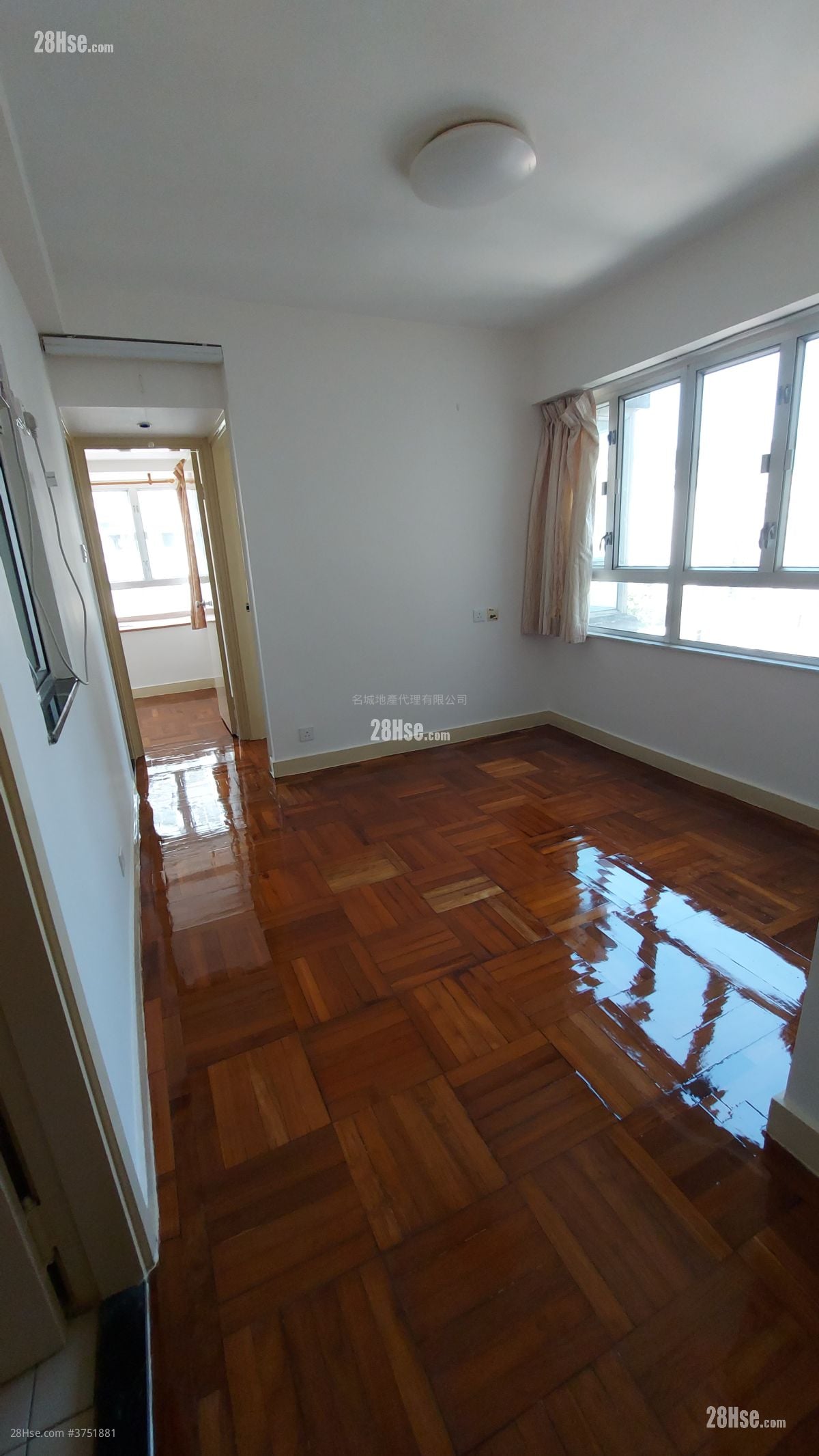 Grandeur Garden Rental 2 Bedrooms , 1 Bathroom 314 ft²